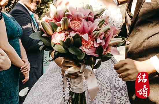 结婚日单日子好还是双日子好 结婚吉日选择技巧