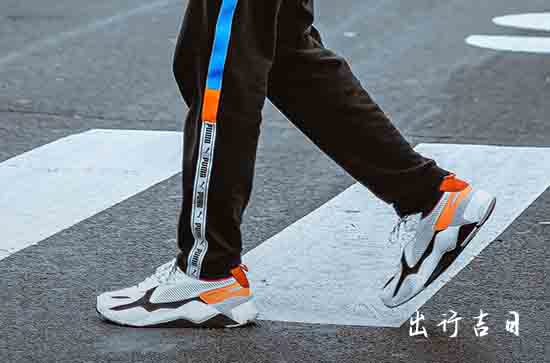 2024年8月出差的好日子一览 2024年8月出差吉日查询