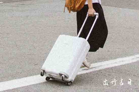 2024年10月30日适合旅游吗？ 2024年10月30日黄历好不好