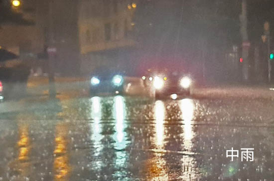 苗栗8月18日天气预报:高温32℃~低温24℃，中雨转阴，会下雨