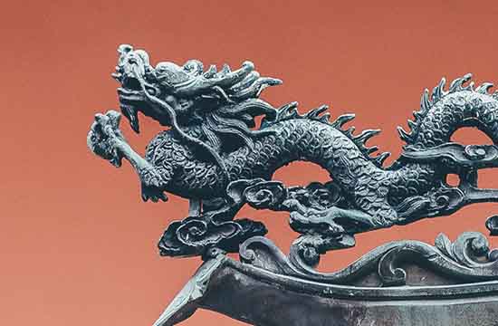 88出生属龙的今年多大年纪2025年